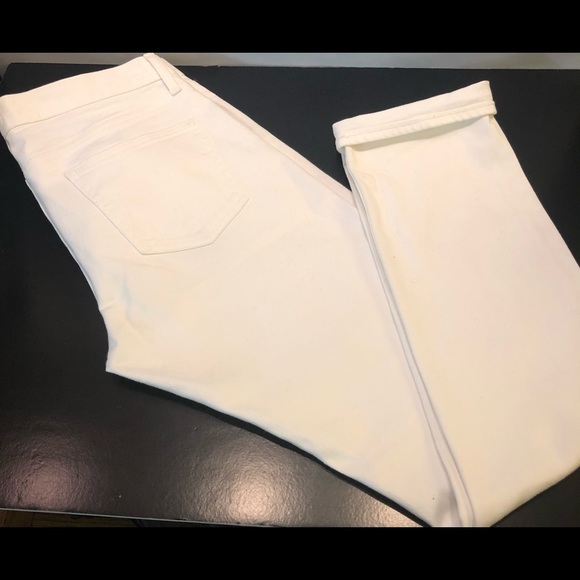 UNIQLO White Jeans  Women U RegularFit - Picture 4 of 9